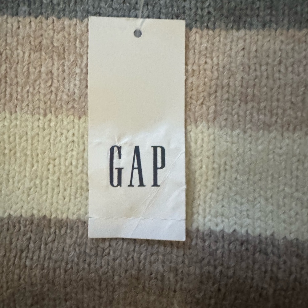 New GAP Beige, Gray & Cream Crewneck Sweater with Stripes Size XS - Picture 7 of 7